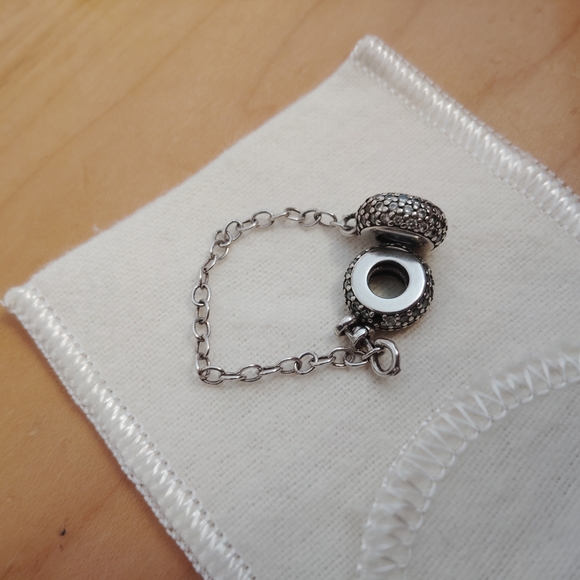 Pandora Silver Charm B - Picture 1 of 4
